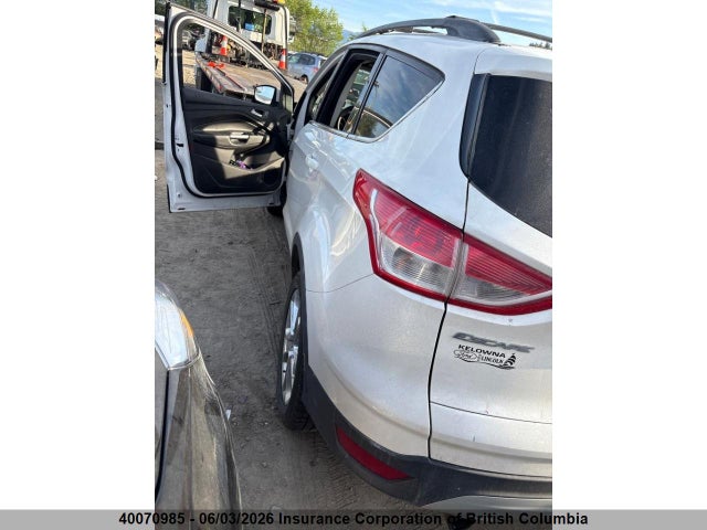 2013 Ford Escape Se მანქანა იყიდება აუქციონზე, vin: 1FMCU9GX3DUB99984, აუქციონის ნომერი: 40070985
