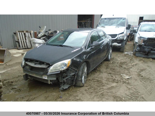 1G4PT5SV7E4173019 Buick Verano Premium