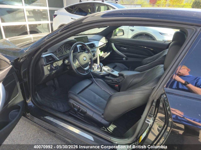 40070992 :رقم المزاد ، WBA3N5C51FK198939 vin ، 2015 Bmw 428i مزاد بيع