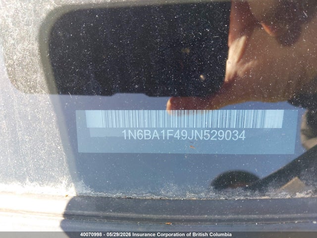 40070998 :رقم المزاد ، 1N6BA1F49JN529034 vin ، 2018 Nissan Titan مزاد بيع