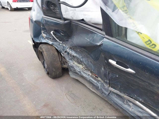 40071004 :رقم المزاد ، KNAFG528097267310 vin ، 2009 Kia Rondo مزاد بيع