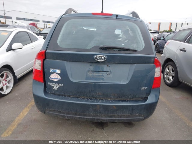 40071004 :رقم المزاد ، KNAFG528097267310 vin ، 2009 Kia Rondo مزاد بيع