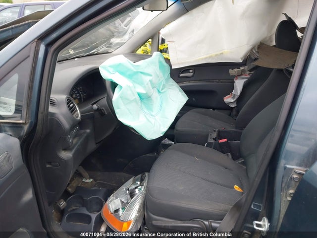 40071004 :رقم المزاد ، KNAFG528097267310 vin ، 2009 Kia Rondo مزاد بيع