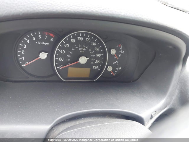 40071004 :رقم المزاد ، KNAFG528097267310 vin ، 2009 Kia Rondo مزاد بيع