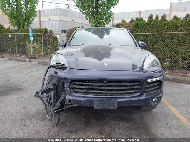 Porsche Cayenne 2018 WP1AA2A22JKA04441 Image 12