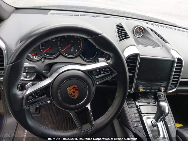 Porsche Cayenne 2018 WP1AA2A22JKA04441 Image 19