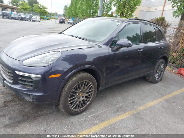 Porsche Cayenne 2018 WP1AA2A22JKA04441 Image 2