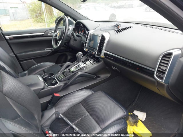 Porsche Cayenne 2018 WP1AA2A22JKA04441 Image 5