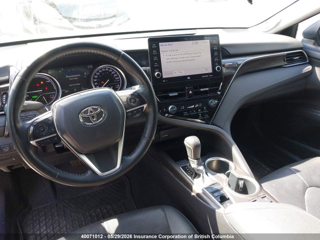 40071012 :رقم المزاد ، 4T1B21HK4NU017877 vin ، 2022 Toyota Camry مزاد بيع