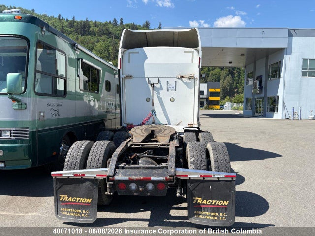 Продаж на аукціоні авто 2005 Kenworth Construction T600, vin: 1XKADB9X75J976206, номер лоту: 40071018