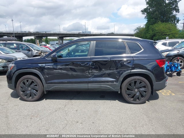 40068497 :رقم المزاد ، 3VVVX7B21RM110530 vin ، 2024 Volkswagen Taos Se مزاد بيع