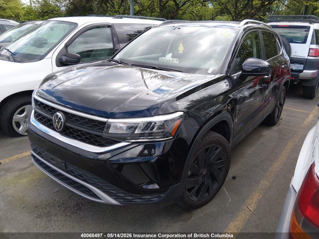 40068497 :رقم المزاد ، 3VVVX7B21RM110530 vin ، 2024 Volkswagen Taos Se مزاد بيع