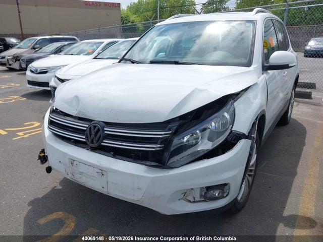 Aukcja sprzedaży 2014 Volkswagen Tiguan S/se/sel/r-line, vin: WVGJV3AX0EW566615, numer aukcji: 40069148