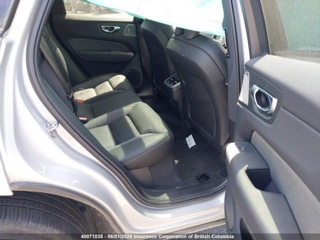 Продаж на аукціоні авто 2022 Volvo Xc60, vin: LYV062RM5NB075982, номер лоту: 40071035