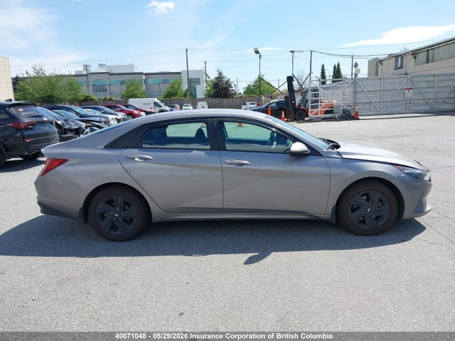 KMHLM4AG8PU416994 Hyundai ELANTRA SEL