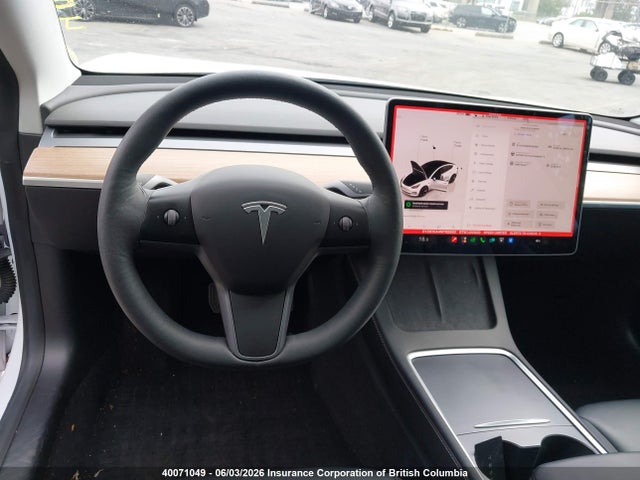 2022 Tesla Model 3 მანქანა იყიდება აუქციონზე, vin: 5YJ3E1EA4NF165550, აუქციონის ნომერი: 40071049