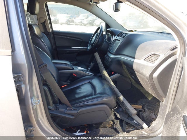 40066079 :رقم المزاد ، 3C4PDDFG7FT701421 vin ، 2015 Dodge Journey R/t مزاد بيع