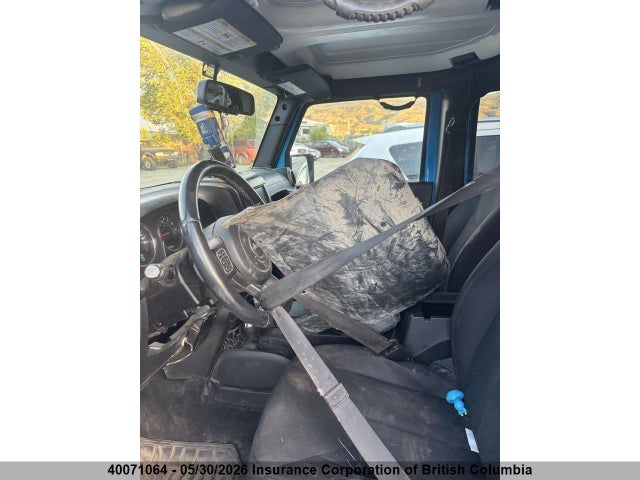 40071064 :رقم المزاد ، 1C4BJWDG0FL716064 vin ، 2015 Jeep Wrangler Unlimited Sport مزاد بيع