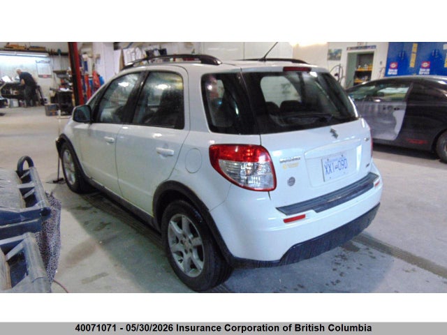 40071071 :رقم المزاد ، JS2YB413796205814 vin ، 2009 Suzuki Sx4 مزاد بيع