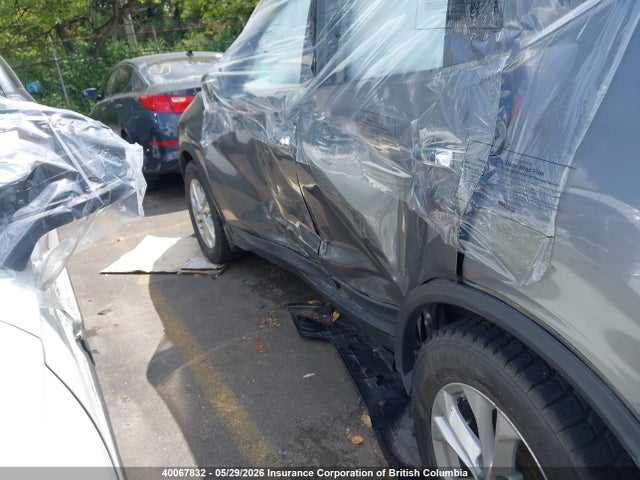 Продажа на аукционе авто 2015 Nissan Rogue S/sl/sv, vin: 5N1AT2MM8FC875172, номер лота: 40067832