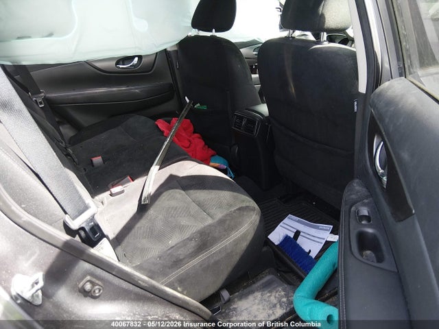 Продажа на аукционе авто 2015 Nissan Rogue S/sl/sv, vin: 5N1AT2MM8FC875172, номер лота: 40067832