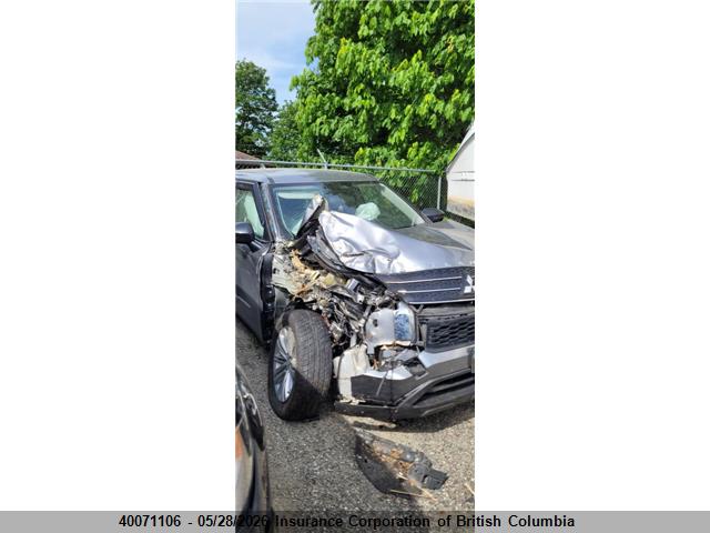 Продажа на аукционе авто 2024 Mitsubishi Outlander Es, vin: JA4J4UA82RZ605161, номер лота: 40071106