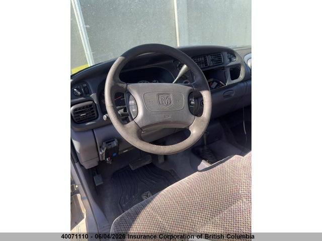40071110 :رقم المزاد ، 1B7HF13Z9XJ588664 vin ، 1999 Dodge Ram 1500 مزاد بيع