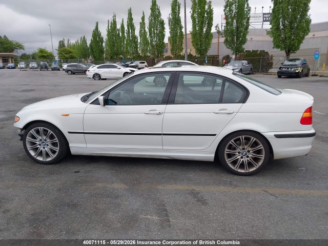 Продажа на аукционе авто 2005 Bmw 330i, vin: WBAEV53475KM42625, номер лота: 40071115