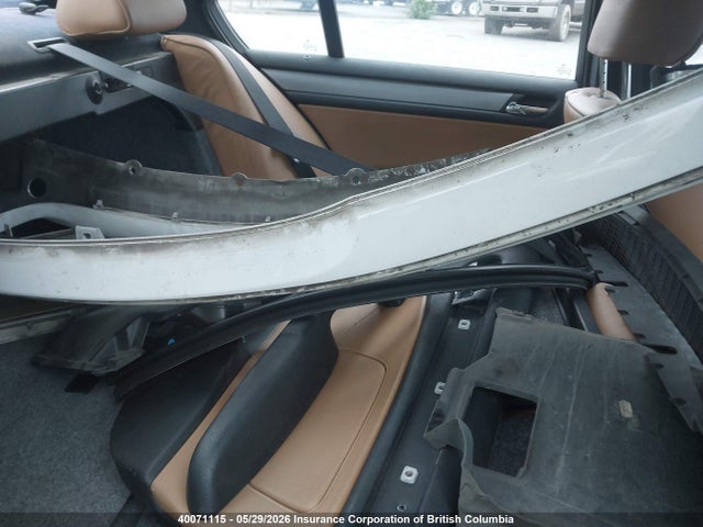 Продажа на аукционе авто 2005 Bmw 330i, vin: WBAEV53475KM42625, номер лота: 40071115