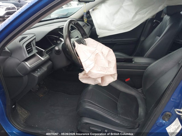 40070267 :رقم المزاد ، 2HGFC1F91JH103360 vin ، 2018 Honda Civic Touring مزاد بيع