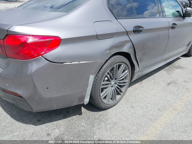 40071137 :رقم المزاد ، WBAJA7C54KG910615 vin ، 2019 Bmw 530i مزاد بيع