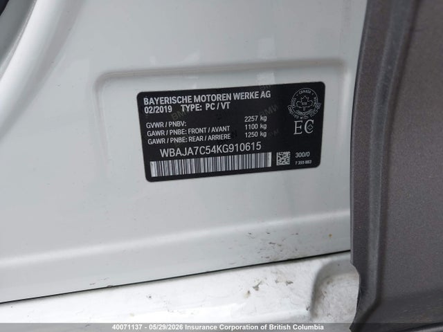 40071137 :رقم المزاد ، WBAJA7C54KG910615 vin ، 2019 Bmw 530i مزاد بيع