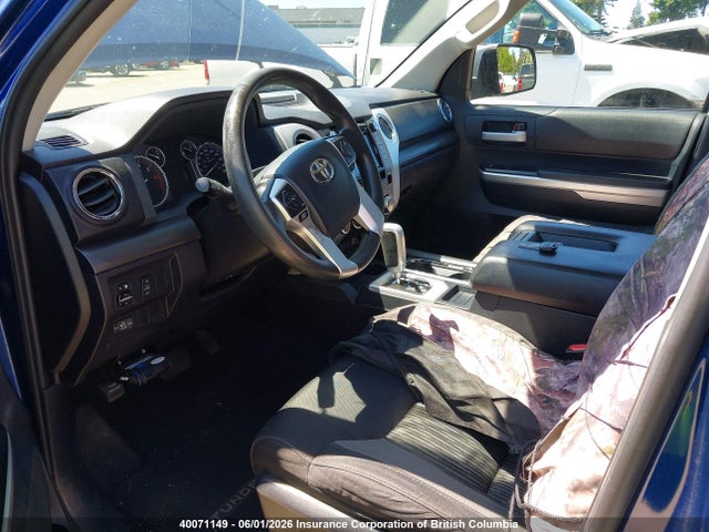 40071149 :رقم المزاد ، 5TFUY5F1XFX460175 vin ، 2015 Toyota Tundra Sr 5.7l V8 مزاد بيع