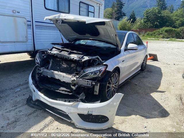 40071162 :رقم المزاد ، 55SWF6GB4FU055742 vin ، 2015 Mercedes-benz C 400 4mati مزاد بيع