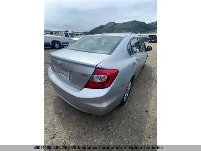 40071169 :رقم المزاد ، 2HGFB2F95CH005878 vin ، 2012 Honda Civic مزاد بيع