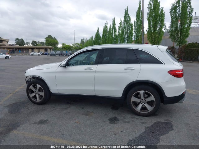 40071170 :رقم المزاد ، WDC0G4KB9KV135401 vin ، 2019 Mercedes-benz Glc 300 4matic مزاد بيع