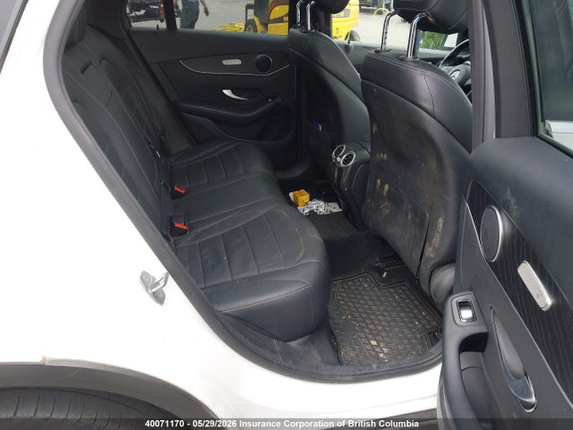 40071170 :رقم المزاد ، WDC0G4KB9KV135401 vin ، 2019 Mercedes-benz Glc 300 4matic مزاد بيع