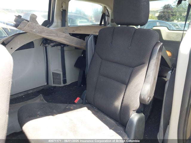 40071171 :رقم المزاد ، 2C4RDGBG0ER220136 vin ، 2014 Dodge Grand Caravan Se مزاد بيع