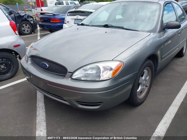40071173 :رقم المزاد ، 1FAFP53U64G195137 vin ، 2004 Ford Taurus Se مزاد بيع