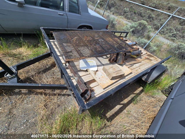40071175 :رقم المزاد ، 2PJBU1211NW006857 vin ، 2022 True North Flat Deck Utility Trailer مزاد بيع