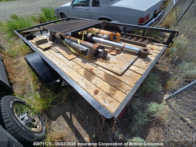 40071175 :رقم المزاد ، 2PJBU1211NW006857 vin ، 2022 True North Flat Deck Utility Trailer مزاد بيع