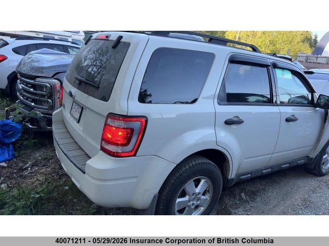 40071211 :رقم المزاد ، 1FMCU03G79KD12470 vin ، 2009 Ford Escape Xlt مزاد بيع