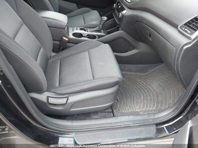 Aukcja sprzedaży 2017 Hyundai Tucson Premium, vin: KM8J33A40HU553729, numer aukcji: 40071231