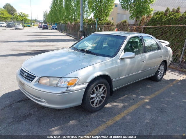 40071262 :رقم المزاد ، JT2BF22K6Y0261865 vin ، 2000 Toyota Camry مزاد بيع