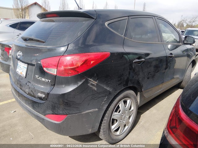 40064951 :رقم المزاد ، KM8JTCAC6BU201687 vin ، 2011 Hyundai Tucson Gl/gls مزاد بيع