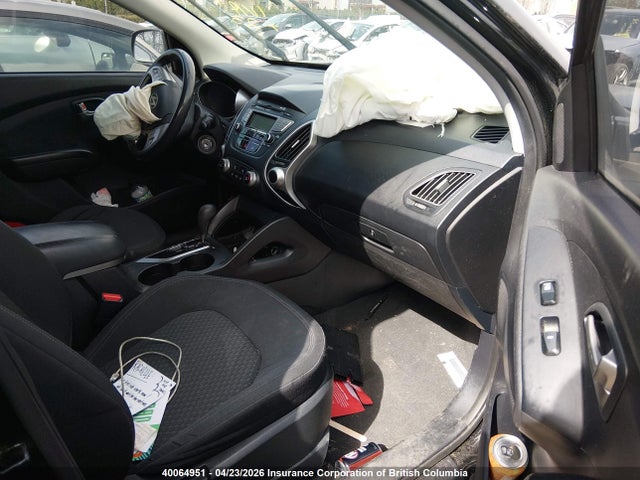 40064951 :رقم المزاد ، KM8JTCAC6BU201687 vin ، 2011 Hyundai Tucson Gl/gls مزاد بيع