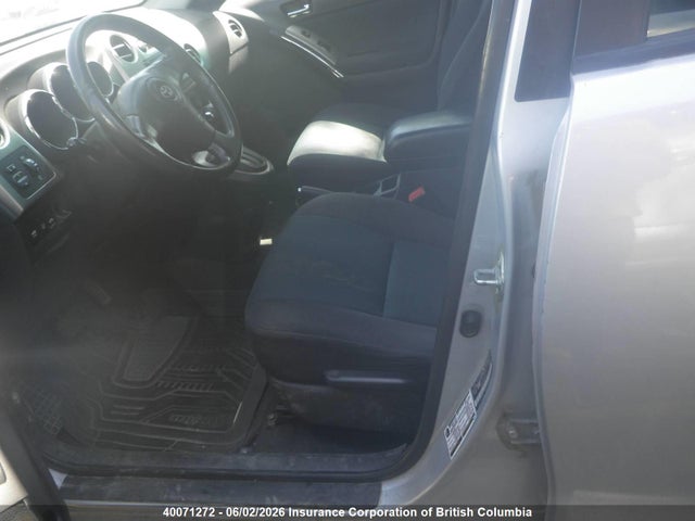 Продаж на аукціоні авто 2005 Toyota Matrix Xr, vin: 2T1KR32E35C882870, номер лоту: 40071272