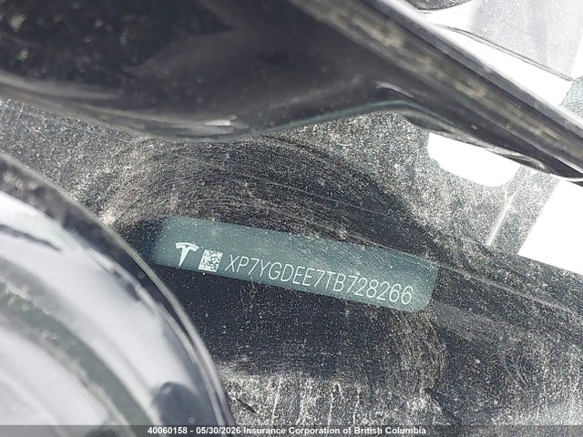 2026 Tesla Model Y მანქანა იყიდება აუქციონზე, vin: XP7YGDEE7TB728266, აუქციონის ნომერი: 40060158