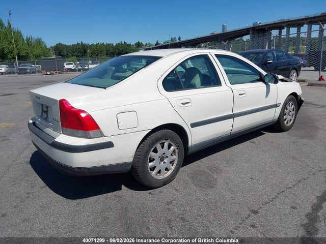 2001 Volvo S60 მანქანა იყიდება აუქციონზე, vin: YV1RS61R512047624, აუქციონის ნომერი: 40071299