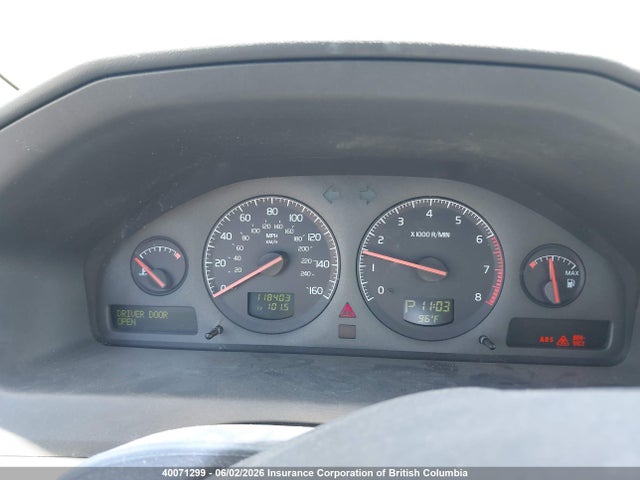 2001 Volvo S60 მანქანა იყიდება აუქციონზე, vin: YV1RS61R512047624, აუქციონის ნომერი: 40071299